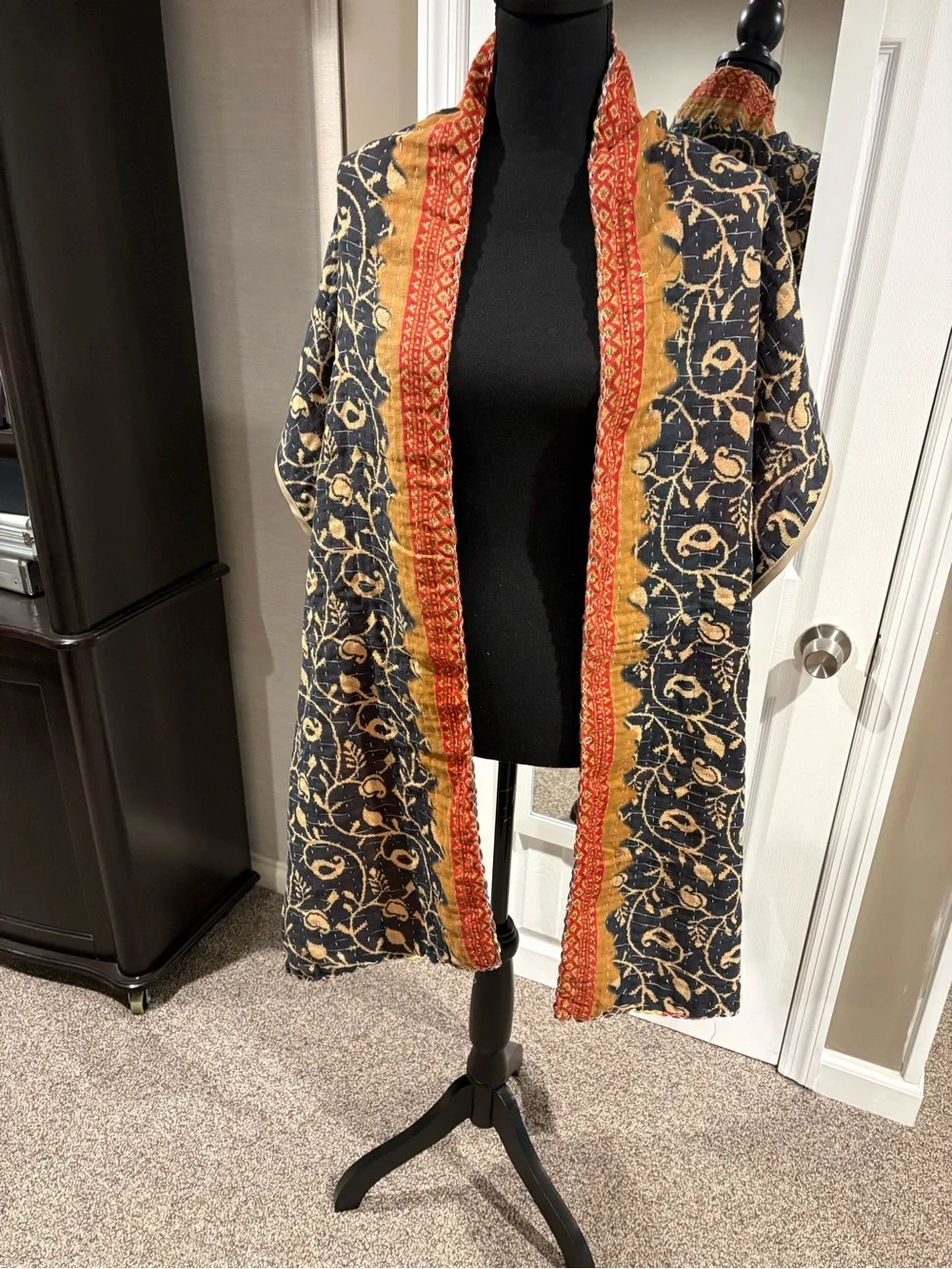 N/A beautiful shawl